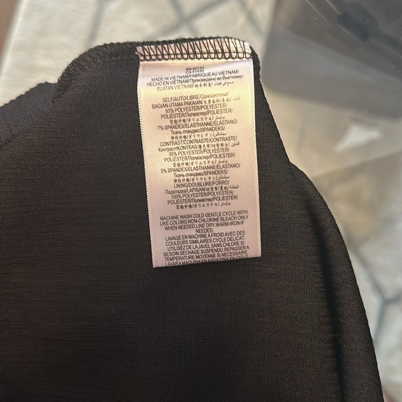 NWT BCBGeneration black bodycon dress with sheer sleeves and neckline, size 0 - Picture 8 of 8